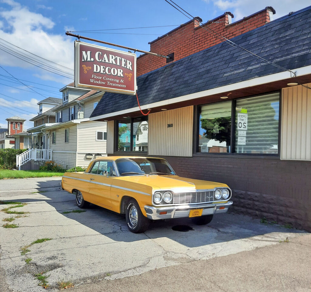 From the floors beneath your feet to the window treatments providing you with privacy and shade, M. Carter Décor of Lockport, NY has you covered. When you are looking to update the flooring and window treatments in your home or business, we offer a multitude of quality options. We also offer carpet installation! We proudly serve the entire Buffalo, NY area.
We invite you to visit our showroom & browse the many flooring options that we have available. Whether you’re interested in lush, warm carpet installation or durable and beautiful ceramic tile, we have it all! We offer free measurement services as well as have on-site designers available to discuss your needs, style, and budget with.
We’re dedicated to helping you to improve the look and feel of your home!
